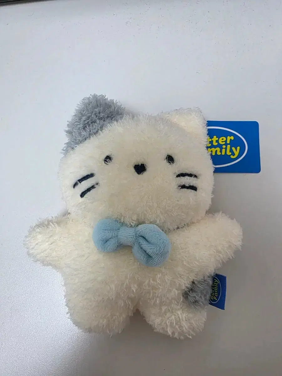 Butter Shop Butter Family Milk Cat Picnic Standing Doll on Bunjang